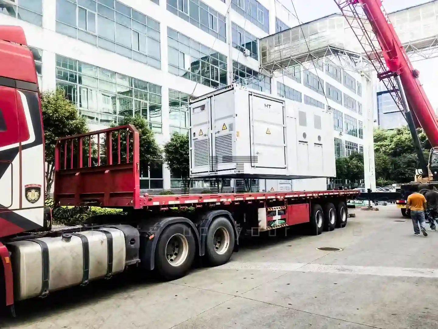 HT 5000 kwh ESS container delivery site